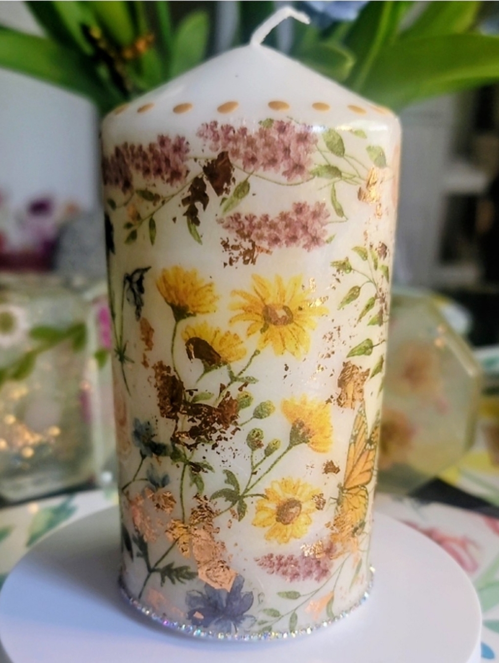 Hand crafter White Floral Gold-Leaf Decorative Pillar Candle 6" x 3"